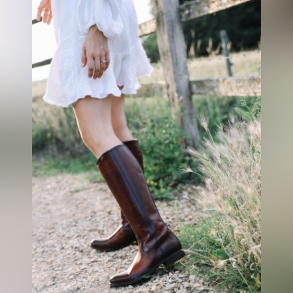 Frye Melissa Button Distressed Leather Women's Knee-High Riding Boots 6B